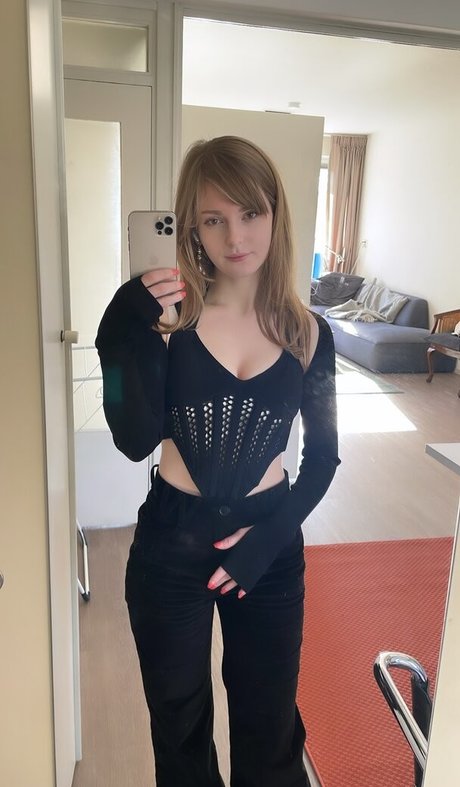 Ella Freya