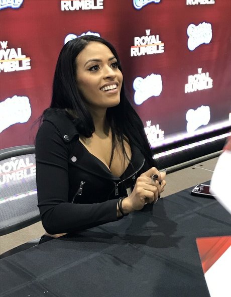 Zelina Vega