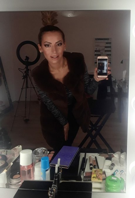 Marinela Adalbertova