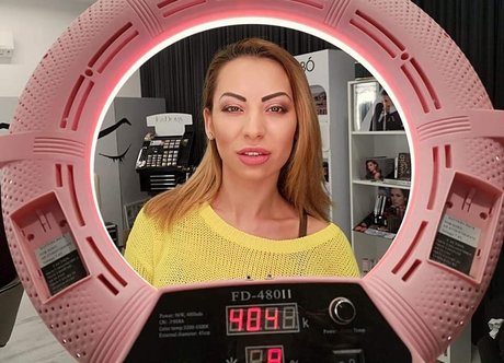 Marinela Adalbertova