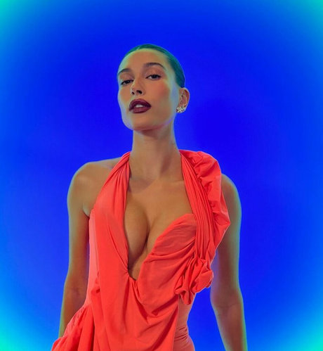 Hailey Baldwin Bieber