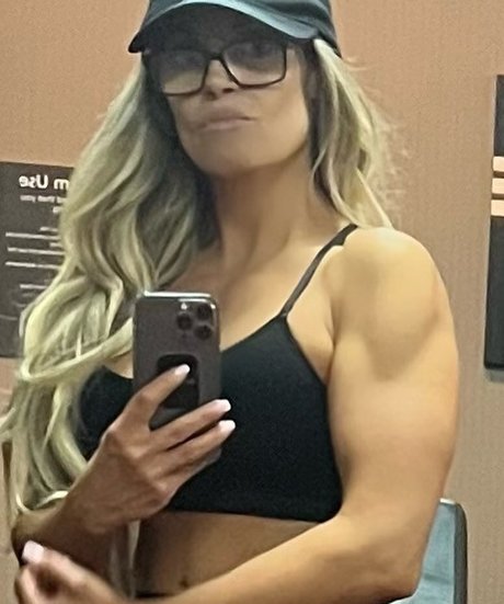 Trish Stratus