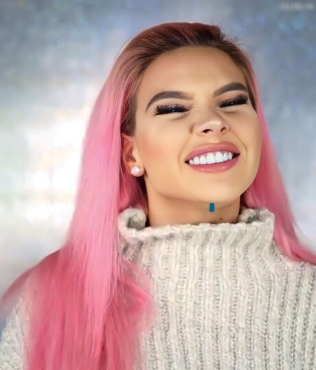 Shirin David