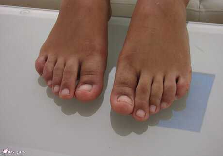 Footlovegirls