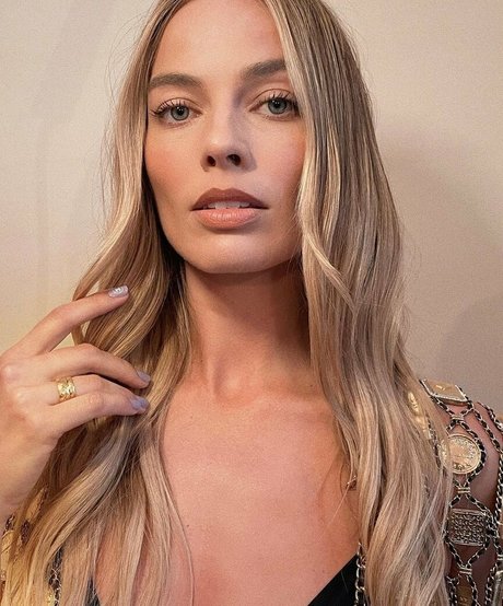Margot Robbie