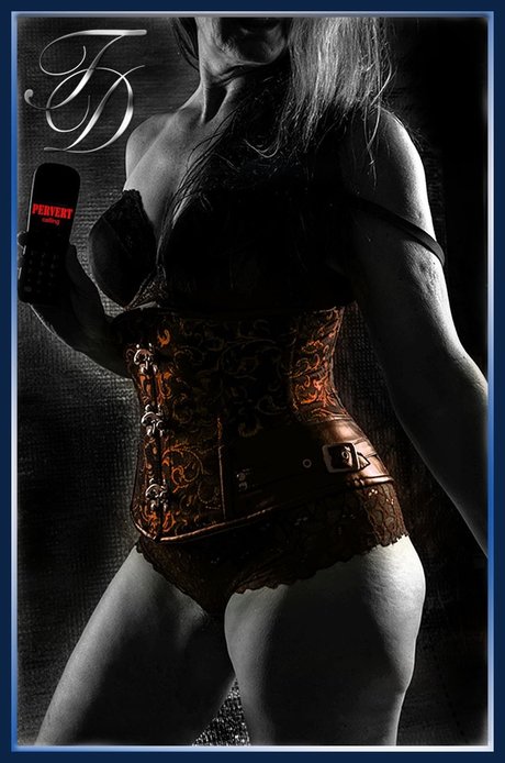 Louise Payn  Fitness Domme