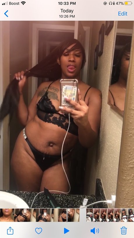 Luscious Libra   nude leaked OnlyFans photo