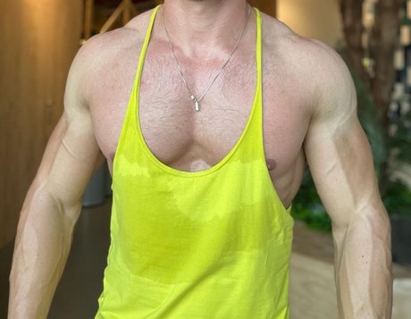 Gianni Muscle Guy