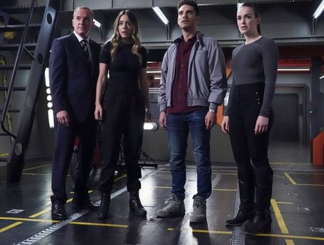 Elizabeth Henstridge