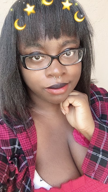 Queenashii  nude leaked OnlyFans photo