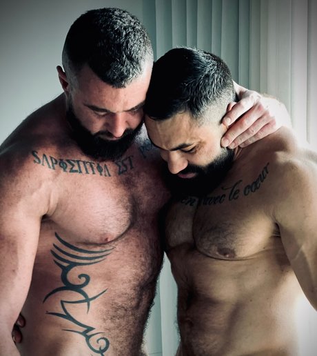 Matt And Asen Musclebears