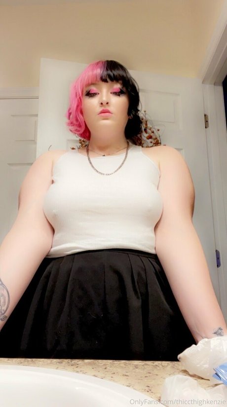 Thiccthighkenzie