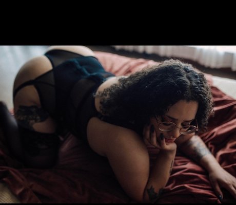 Golden Babe  nude leaked OnlyFans photo