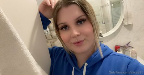 Alicee11