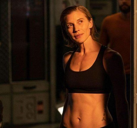 Katee Sackhoff