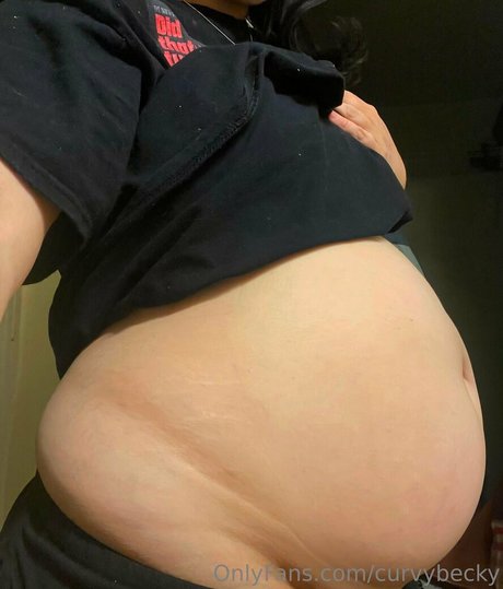 Curvybecky