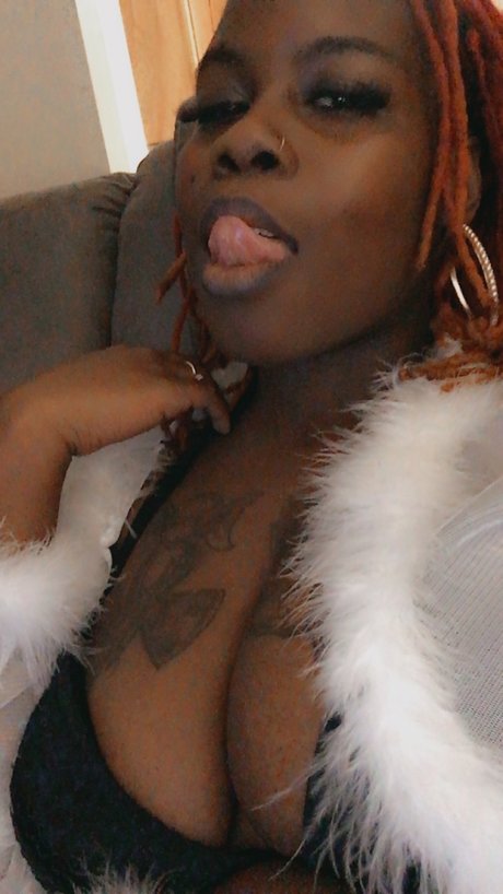 Your Dark Goddess Top 35