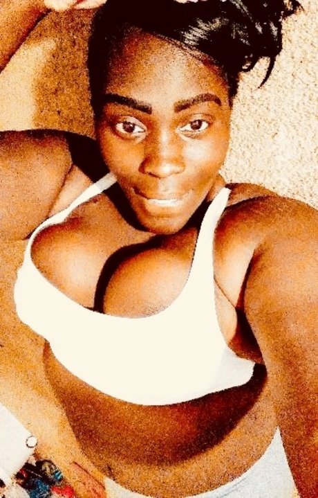 Queen Britt  nude leaked OnlyFans photo