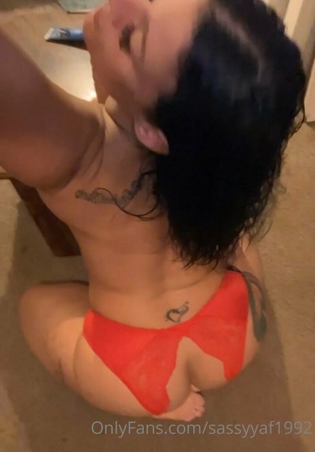 Sassyyaf1992