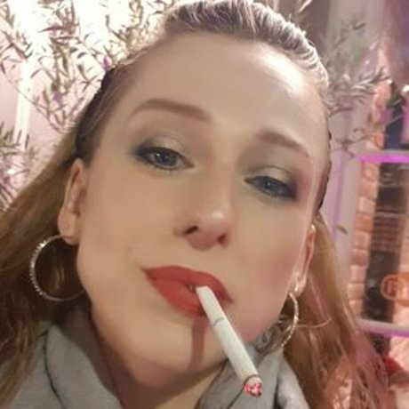 Smokingmom