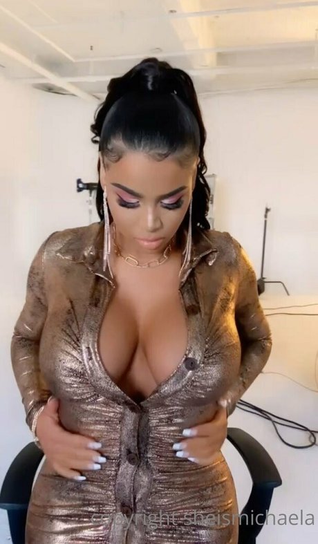 Sheismichaela