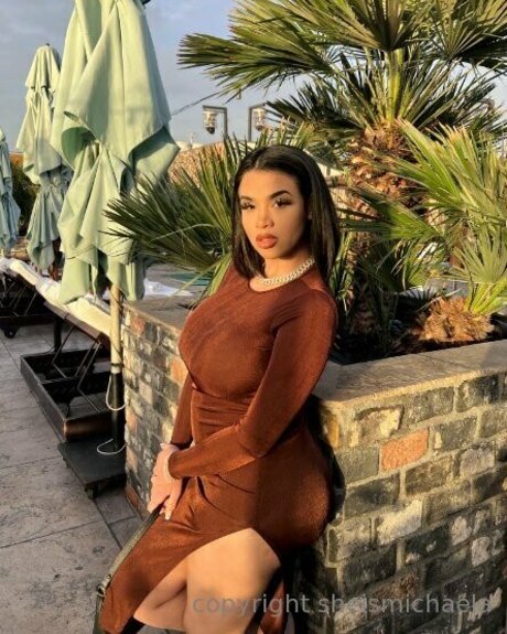Sheismichaela
