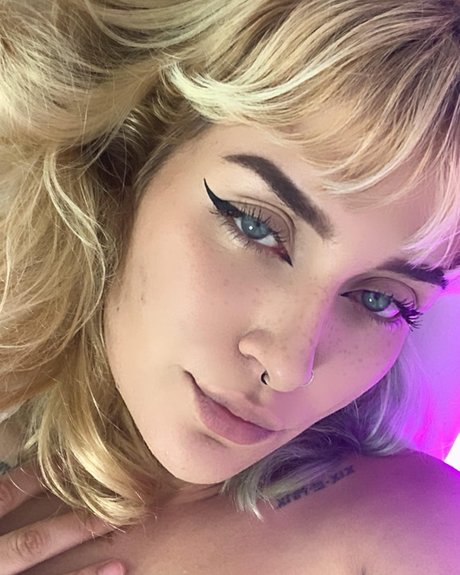 Mary Jane Weedley Art