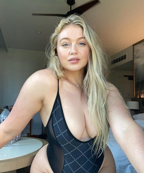 Iskra Lawrence