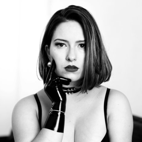 Matresse Viola Fethory