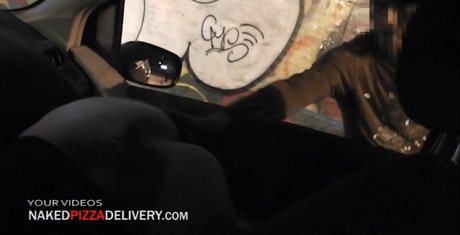 Nakedpizzadelivery