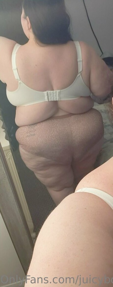 Juicybootybbw