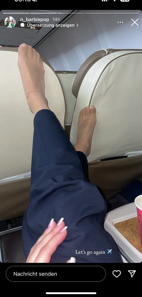 Allaboutfeetandnylons