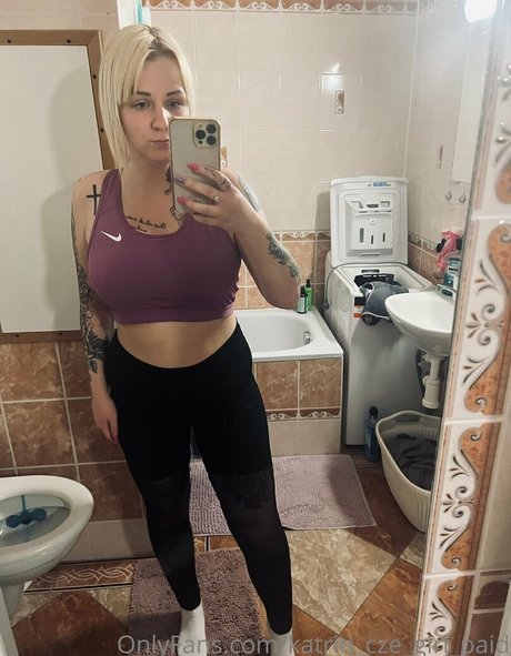 Katrinczegirlpaid