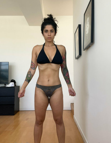 Mistresssophiasahara