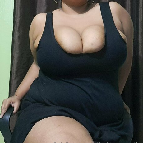 Curvylatinakay1