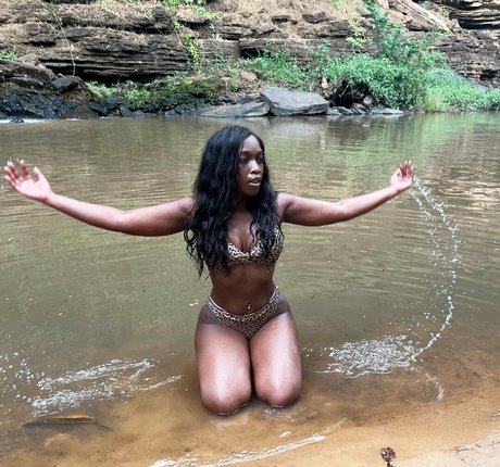 Tv Shopping Presenters