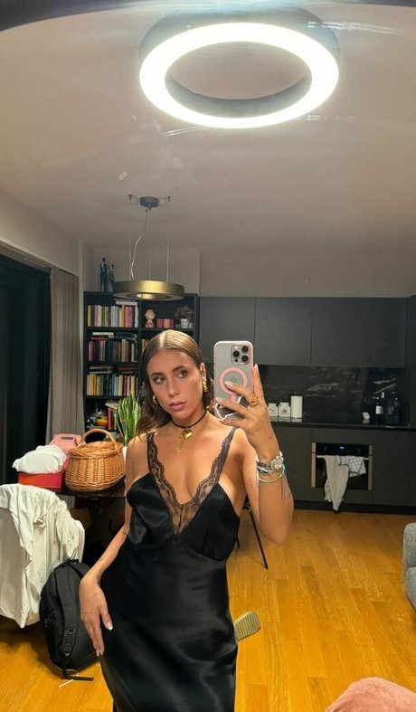 Mynameisfrancescabiella