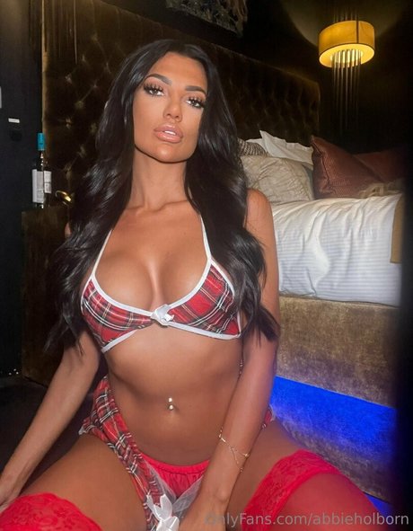 Abbie Holborn Gshore