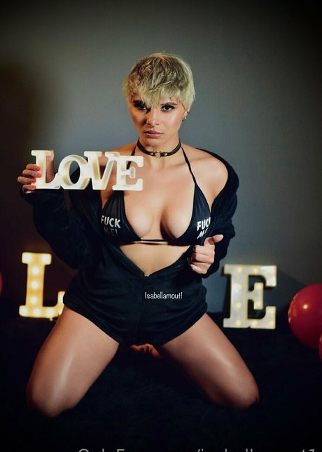 Isabellamout1