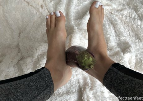 Perfectteenfeet