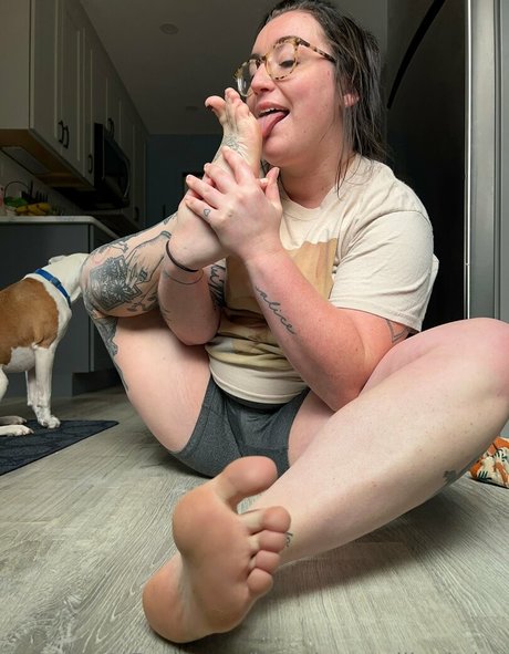 Lovethesemilkytitties