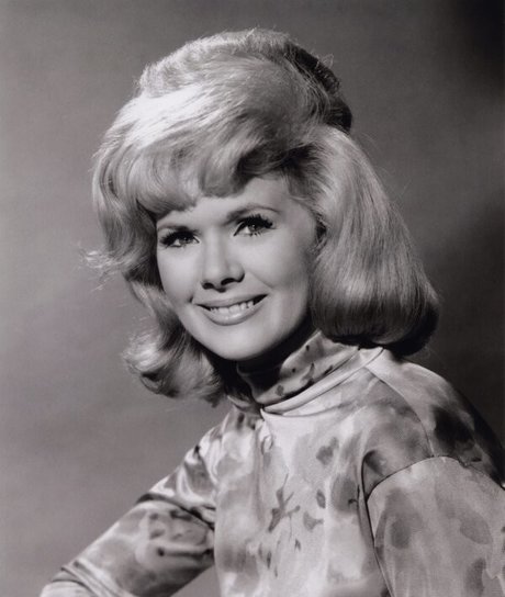 Connie Stevens