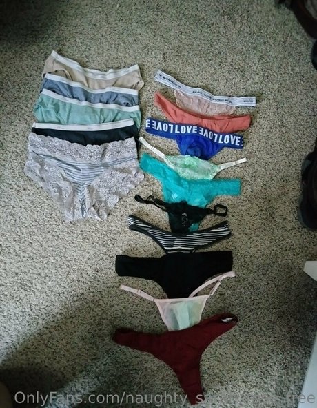 Naughtysarahrosefree