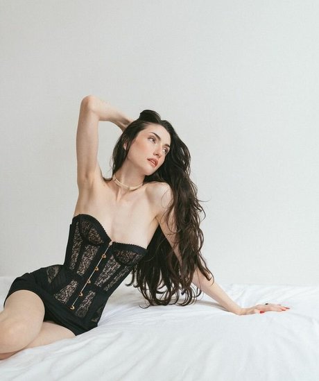 Thewomanfromanotherplace