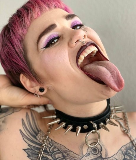 Long Tongue Fetish
