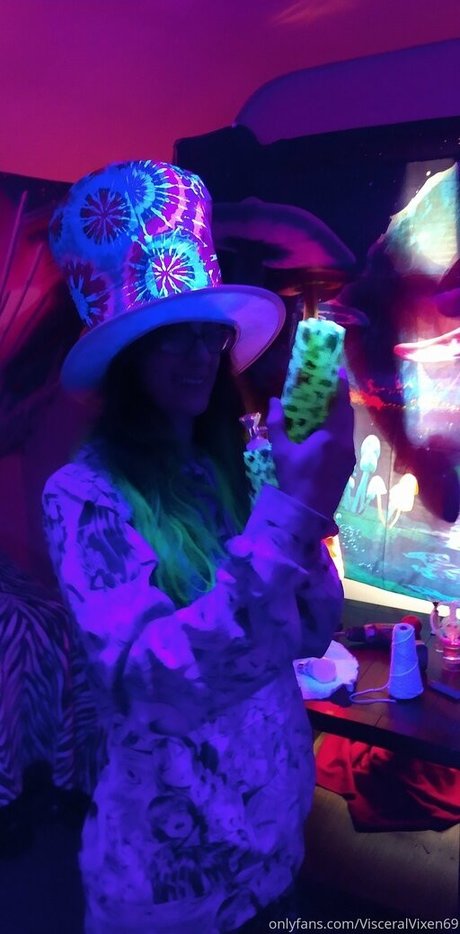 Visceralvixen69
