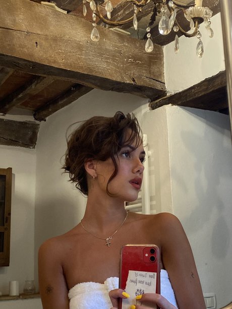 Saoirse Alicia Behzadi