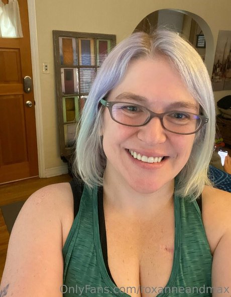 Roxanneandmaxswingers