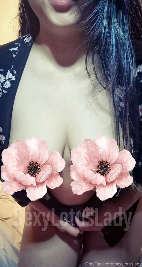 Sexylotuslady