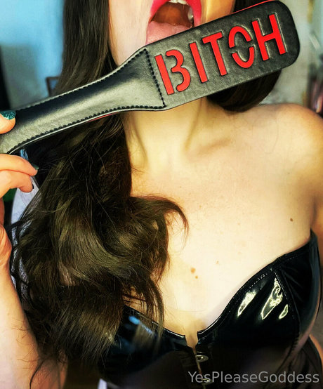 Yespleasegoddessof